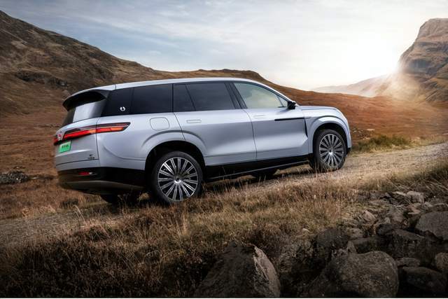 技术鱼池」放大招！杀入中大型 SUV 市场凯发K8登录3898 万起！腾势 N9 「(图6)